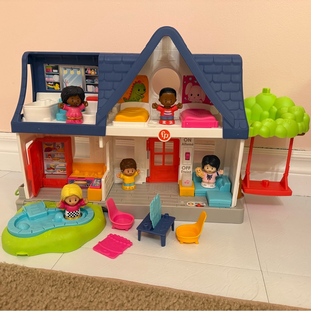 Fisher-Price Little People Toddler Friends Play House Pretend Playset